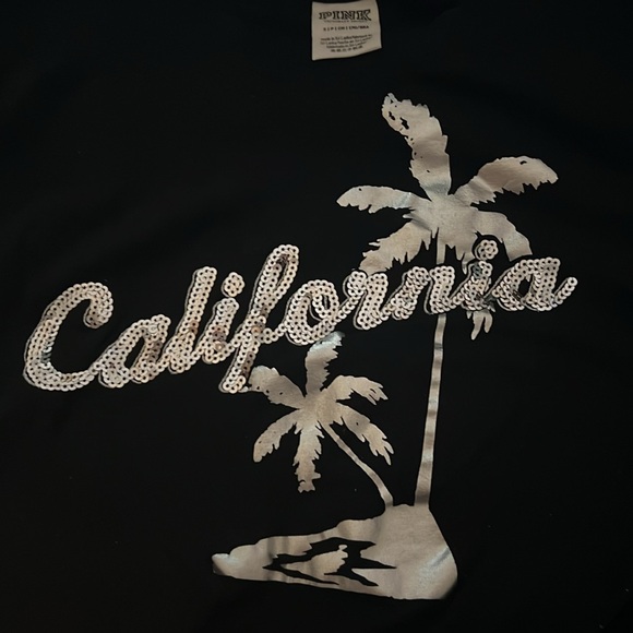 VS PINK Cali top - Picture 2 of 5